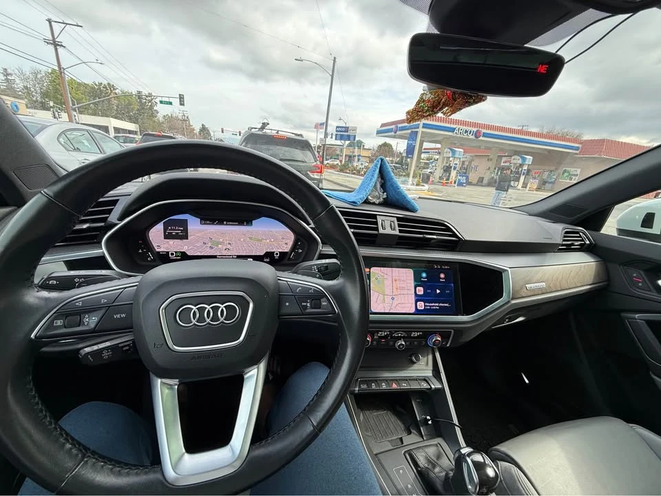 2021 Audi F3 Q3 - Image 8 of 10