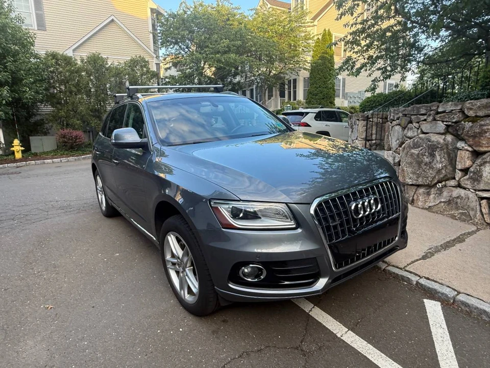 2014 Audi 8R Q5 - Image 2 of 12