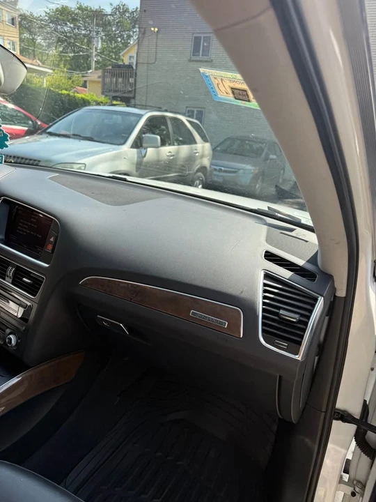 2015 Audi 8R Q5 - Image 6 of 9
