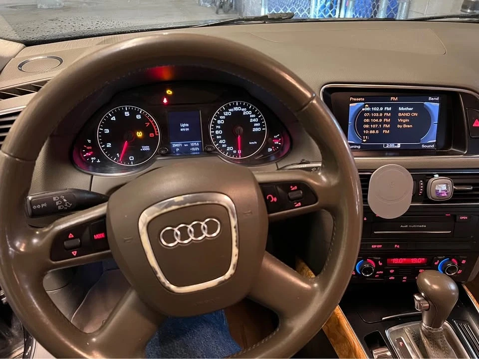 2009 Audi 8R Q5 - Image 8 of 9