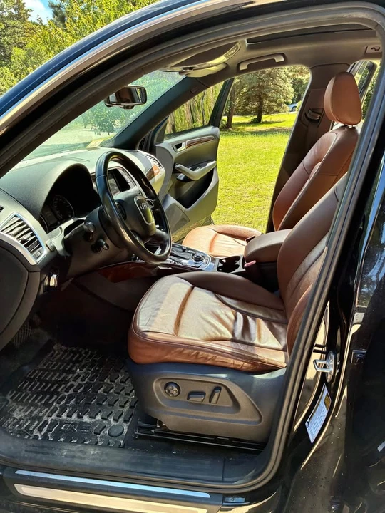 2010 Audi 8R Q5 - Image 2 of 8