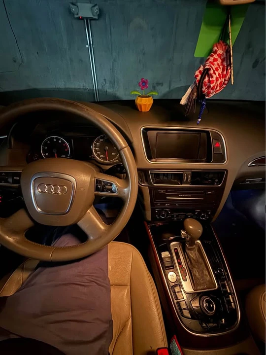 2011 Audi 8R Q5 - Image 5 of 7