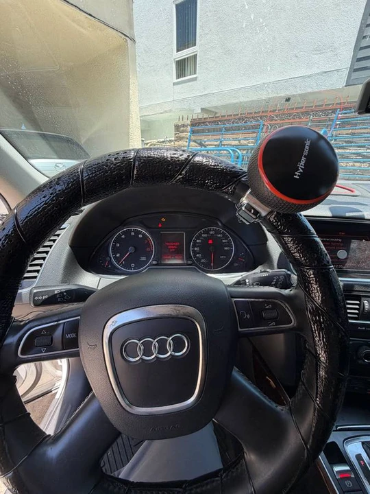2011 Audi 8R Q5 - Image 9 of 15