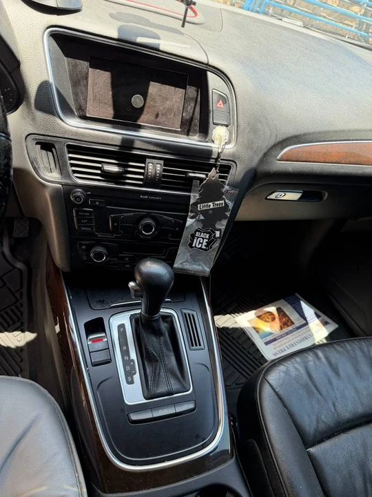 2011 Audi 8R Q5 - Image 12 of 15