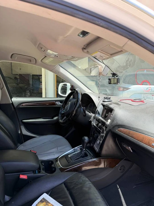 2011 Audi 8R Q5 - Image 11 of 15