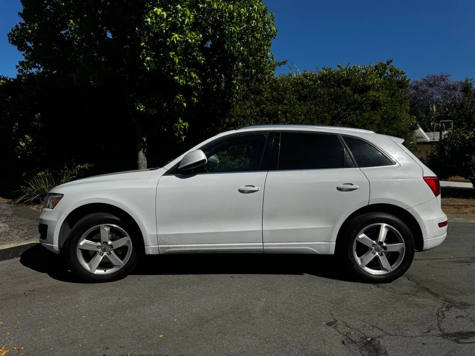 2012 Audi 8R Q5 - Image 2 of 13