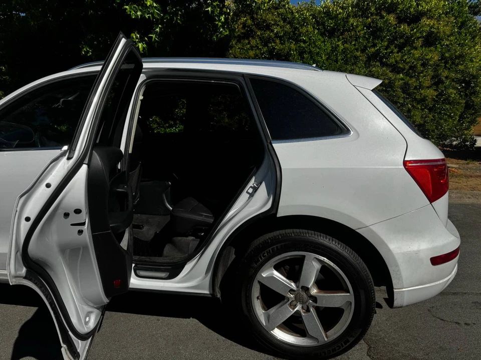 2012 Audi 8R Q5 - Image 9 of 13