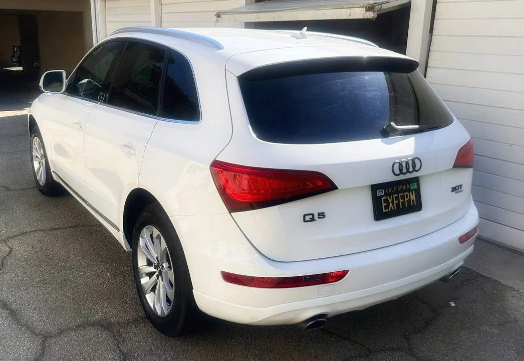 2014 Audi 8R Q5 - Image 2 of 8