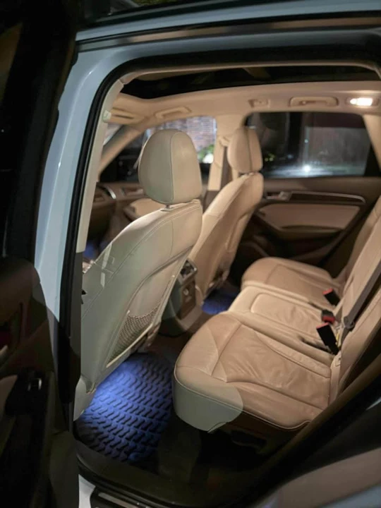 2015 Audi 8R Q5 - Image 8 of 8