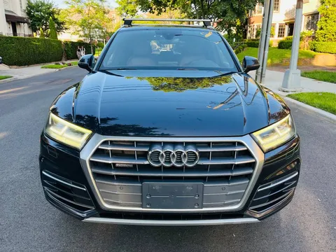 2018 Audi Q5 2.0T Quattro Premium Plus