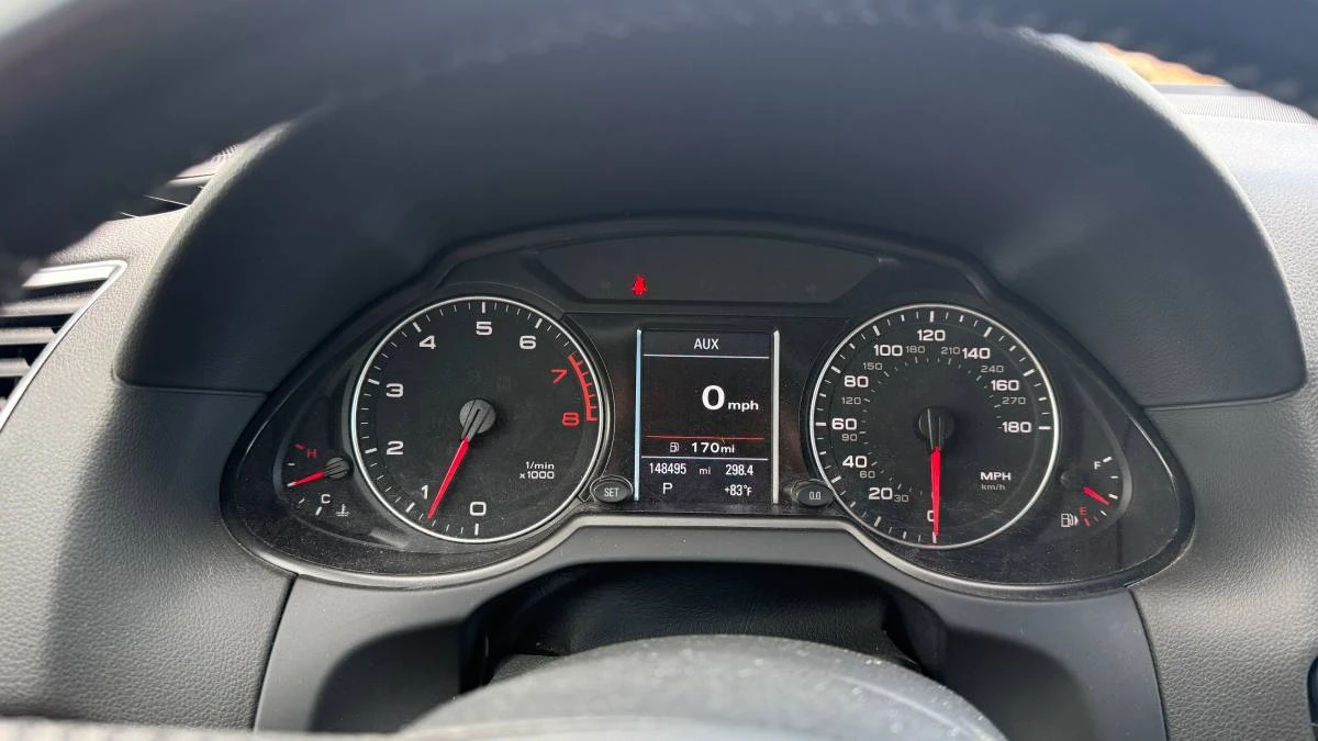 2011 Audi 8R Q5 - Image 5 of 21