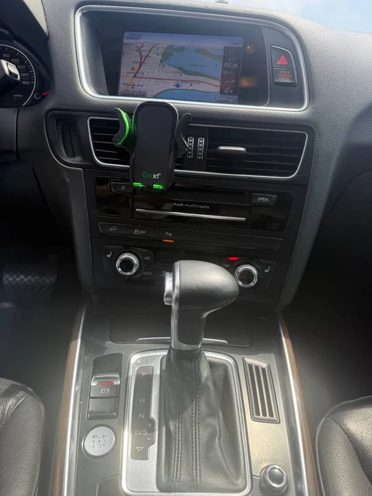 2015 Audi 8R Q5 - Image 10 of 15
