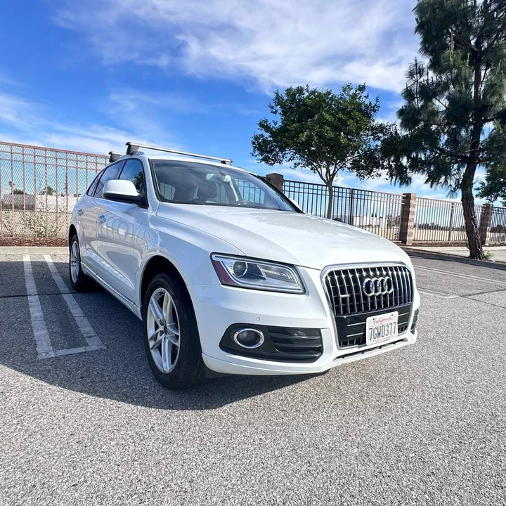 2015 Audi 8R Q5 - Image 2 of 9