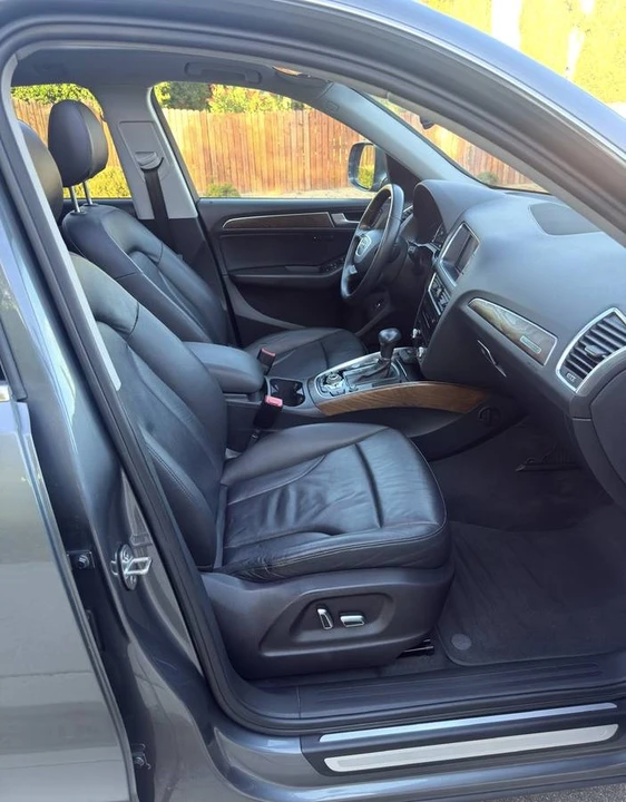 2013 Audi 8R Q5 - Image 10 of 12