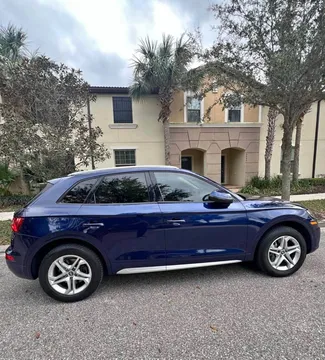 2018 Audi Q5 Premium 2.0T Quattro AWD
