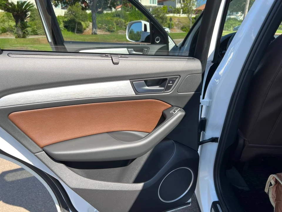2014 Audi 8R Q5 - Image 9 of 20