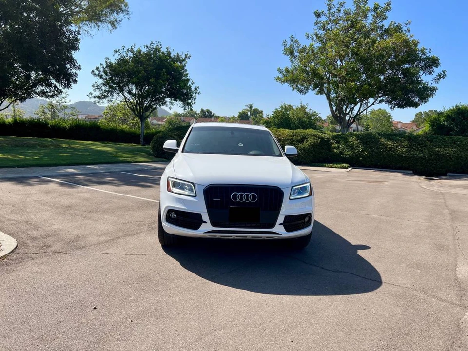 2014 Audi 8R Q5 - Image 2 of 20