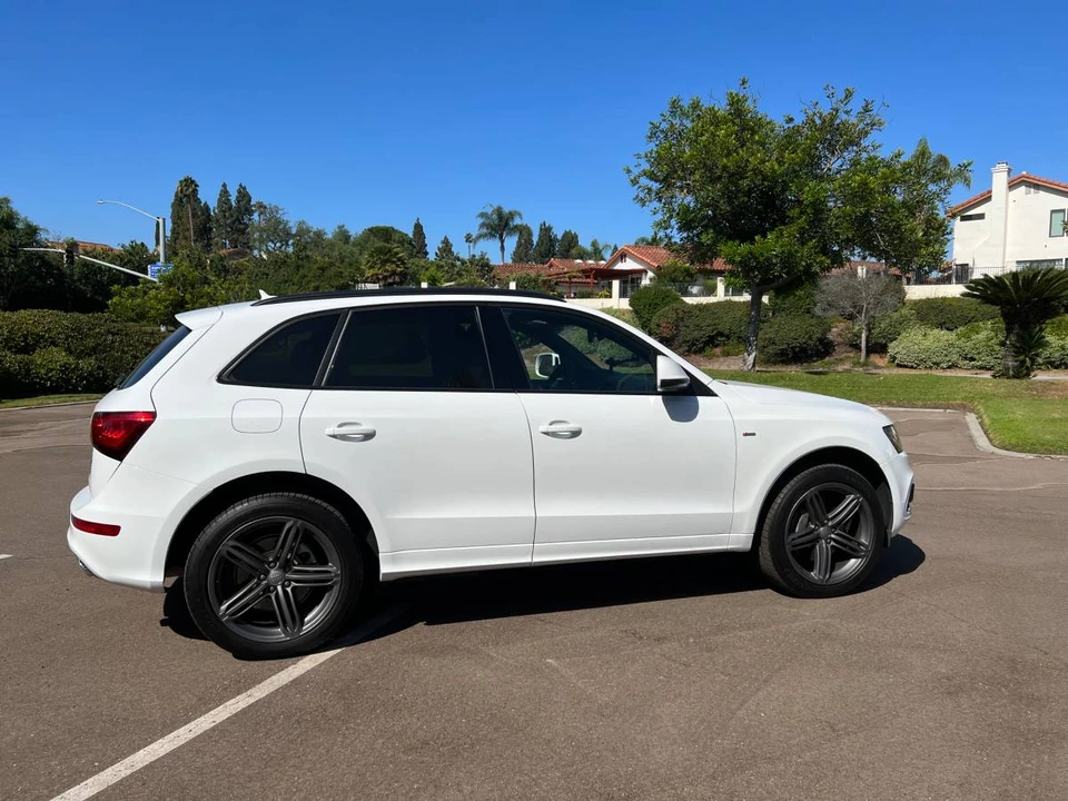 2014 Audi 8R Q5 - Image 3 of 20