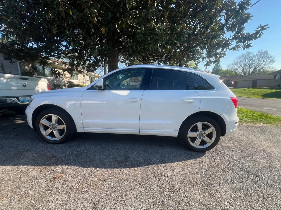 2011 Audi Q5 - Image 2 of 7