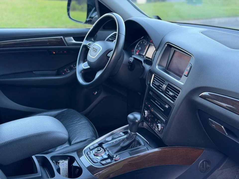 2013 Audi 8R Q5 - Image 22 of 24