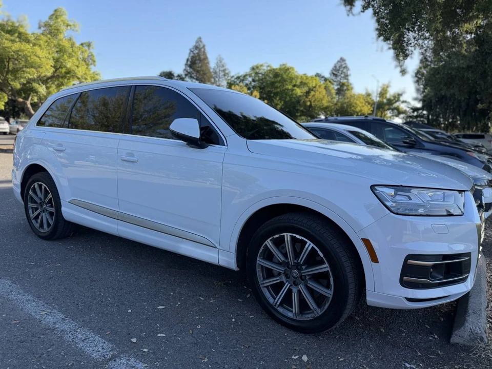 2017 Audi 4M Q7 - Image 4 of 17