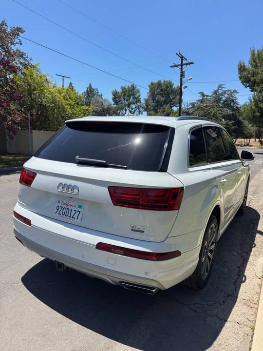 2017 Audi 4M Q7 - Image 2 of 20