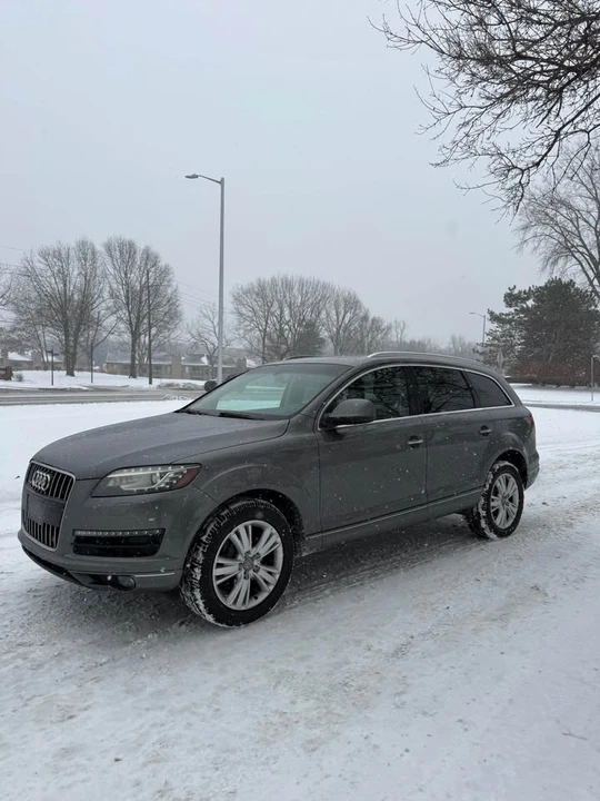 2011 Audi 4L Q7 - Image 2 of 10