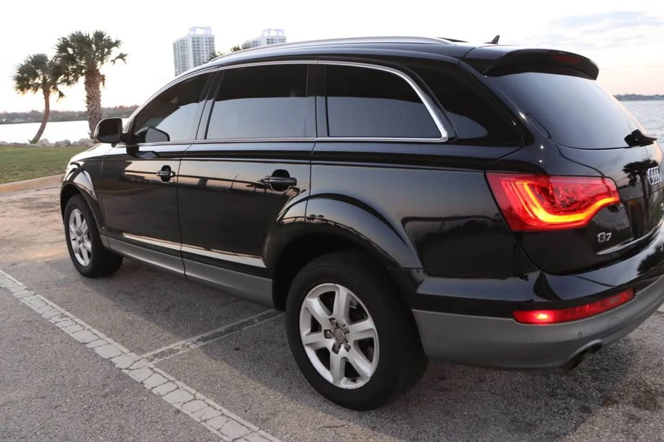 2010 Audi 4L Q7 - Image 2 of 10