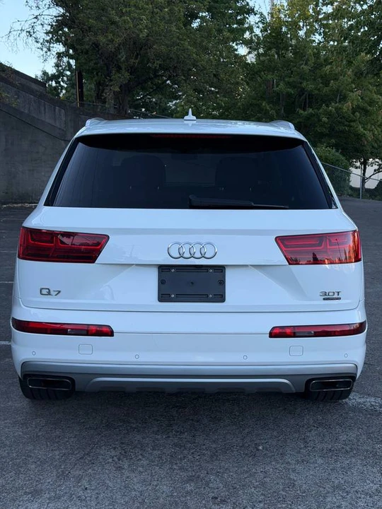 2017 Audi 4M Q7 - Image 17 of 18