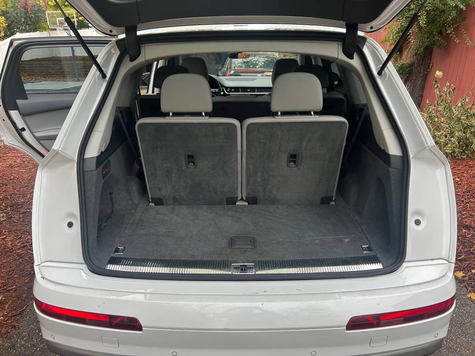2017 Audi 4M Q7 - Image 9 of 13