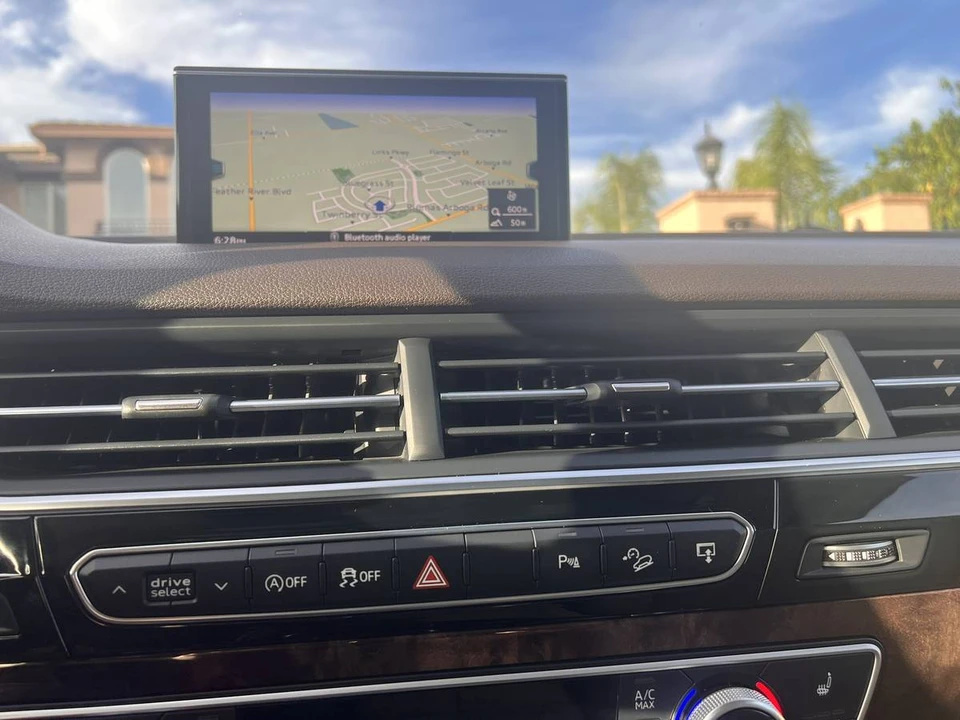 2017 Audi 4M Q7 - Image 14 of 24
