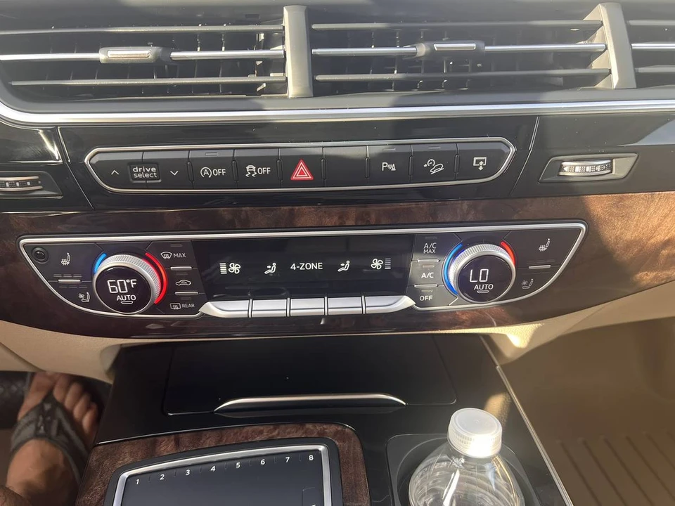 2017 Audi 4M Q7 - Image 6 of 24