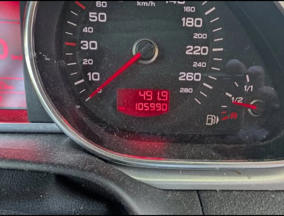 2011 Audi 4L Q7 - Image 9 of 10