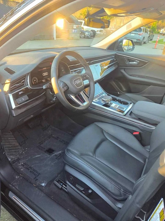 2023 Audi Q8 - Image 4 of 5
