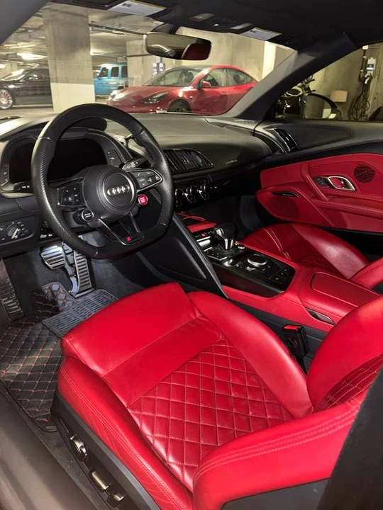 2017 Audi 4S R8 - Image 12 of 19