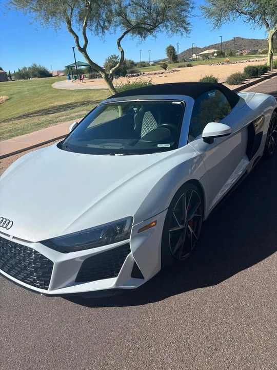 Audi R8 - Image 7 of 9