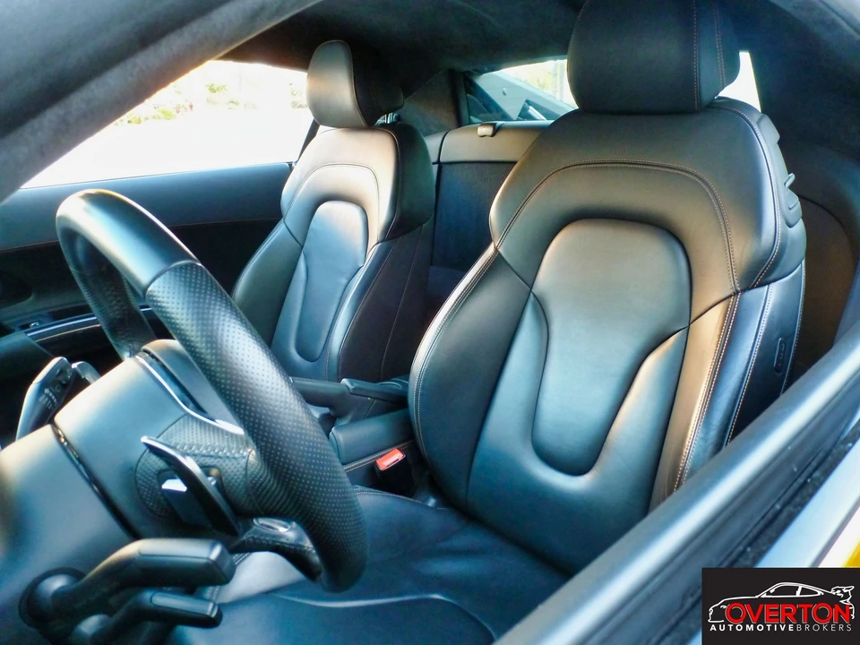 2014 Audi 42 R8 - Image 13 of 21