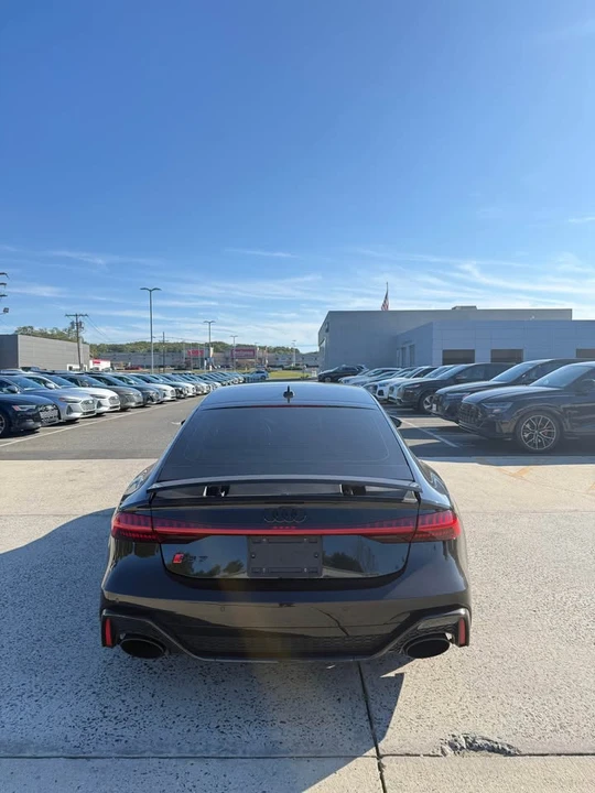 2023 Audi C8 RS7 - Image 5 of 10
