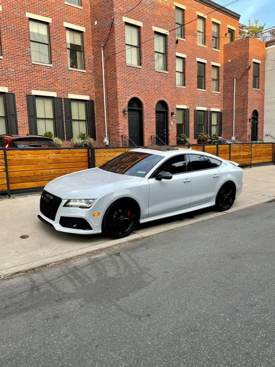 Audi RS7 - Image 2 of 6