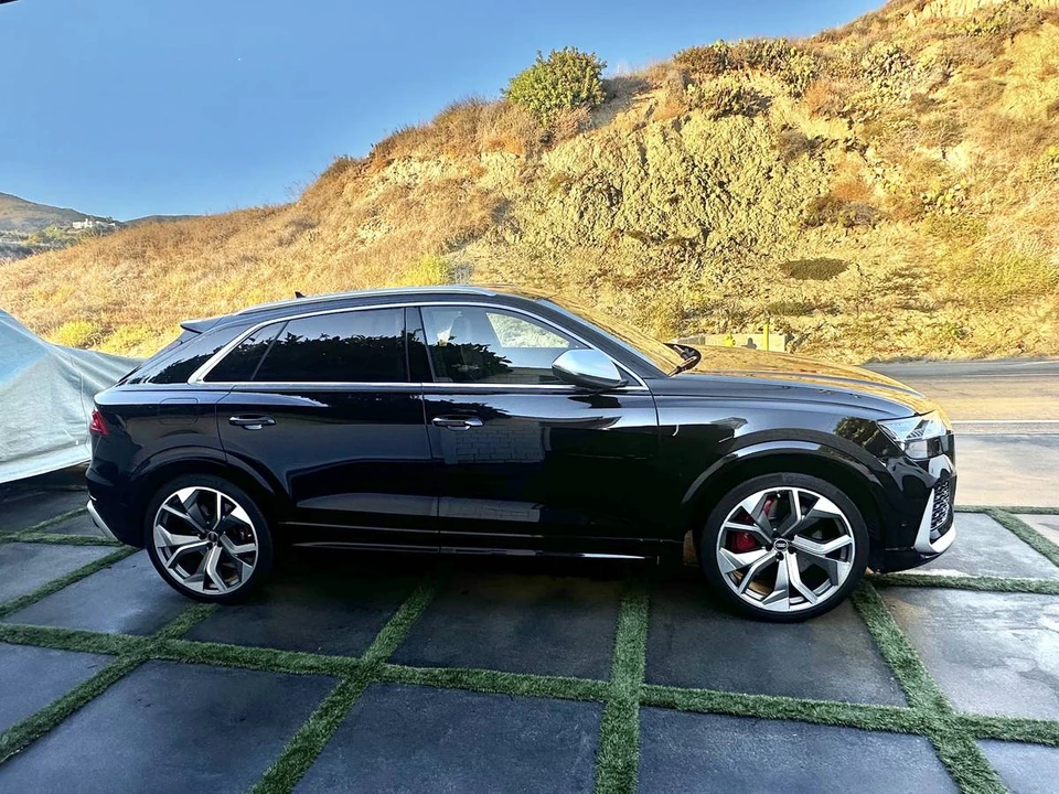 2022 Audi RS Q8 - Image 6 of 12