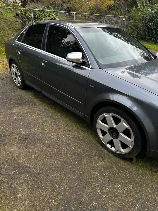 2004 Audi B6 S4 - Image 2 of 3