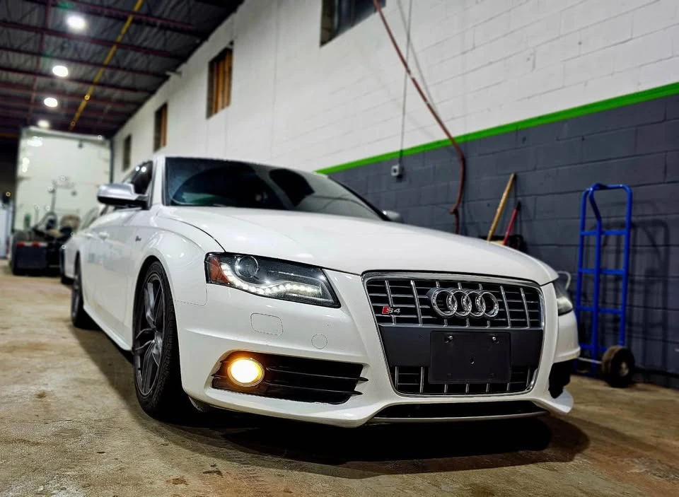2011 Audi B8 S4 - Image 2 of 10