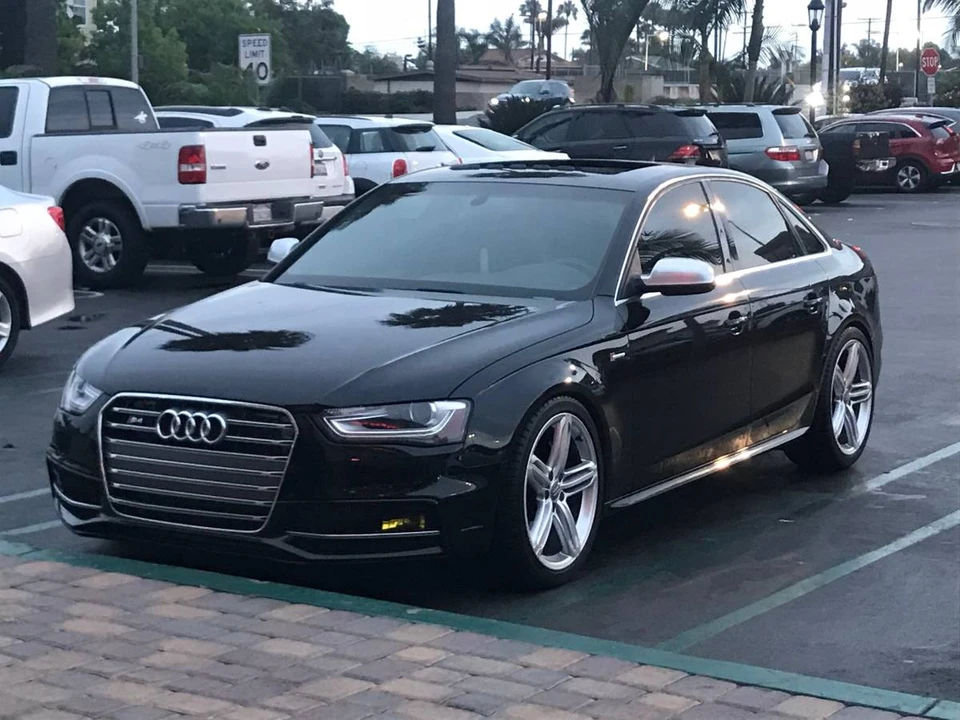 2013 Audi B8 S4 - Image 2 of 2