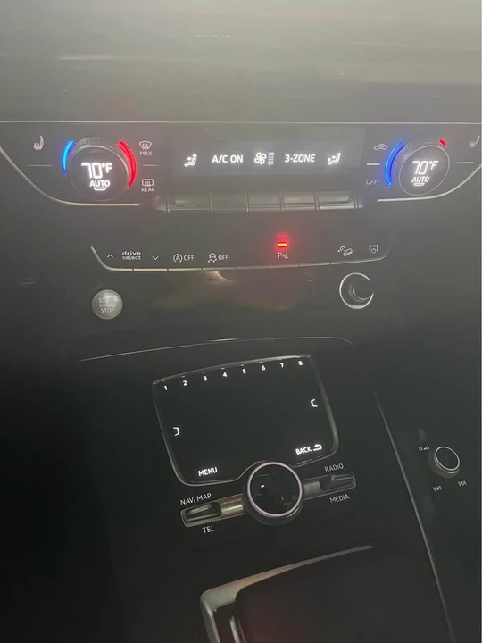 2018 Audi FY SQ5 - Image 7 of 10