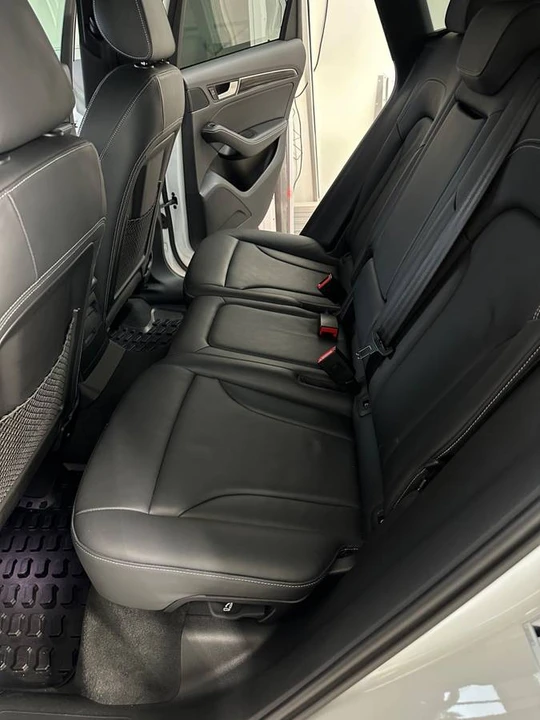 2015 Audi 8R SQ5 - Image 13 of 21