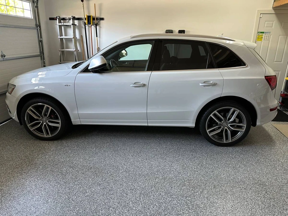 2015 Audi 8R SQ5 - Image 2 of 21