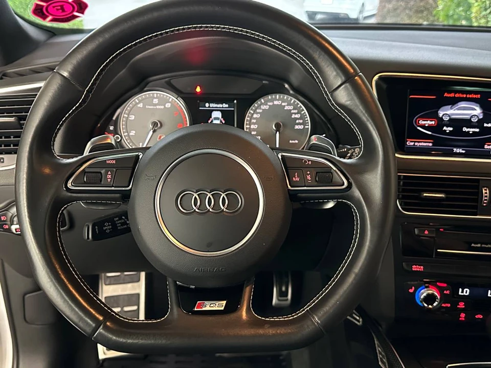2015 Audi 8R SQ5 - Image 10 of 21