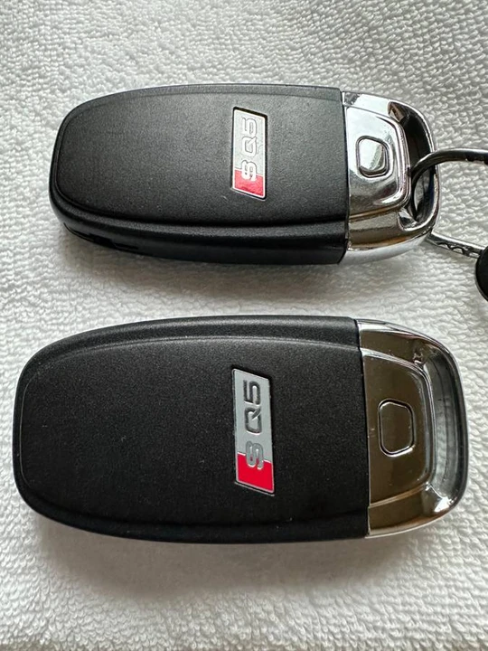 2015 Audi 8R SQ5 - Image 3 of 21