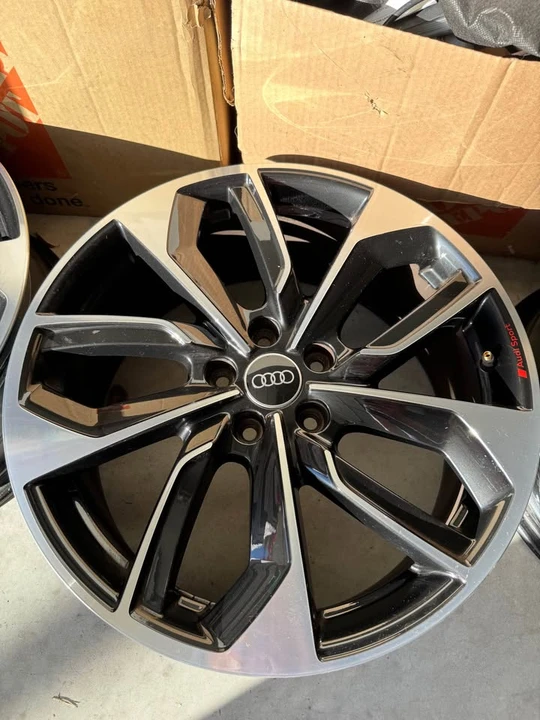 2023 Audi 8Y S3 - Image 3 of 8