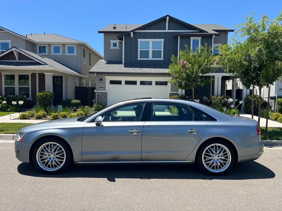 2012 Audi D4 A8 - Image 4 of 11